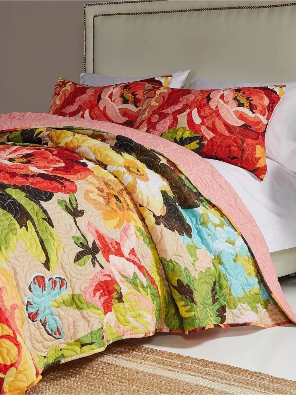 King size Senna 3 piece quilt set by Greenland Home Fashions!